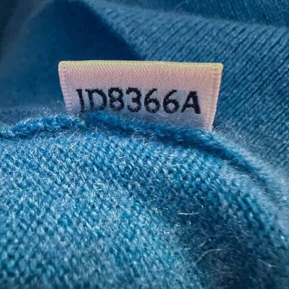 Ann Taylor 100% Cashmere V-Neck Pullover Sweater Bright Blue Size Medium - Picture 8 of 8